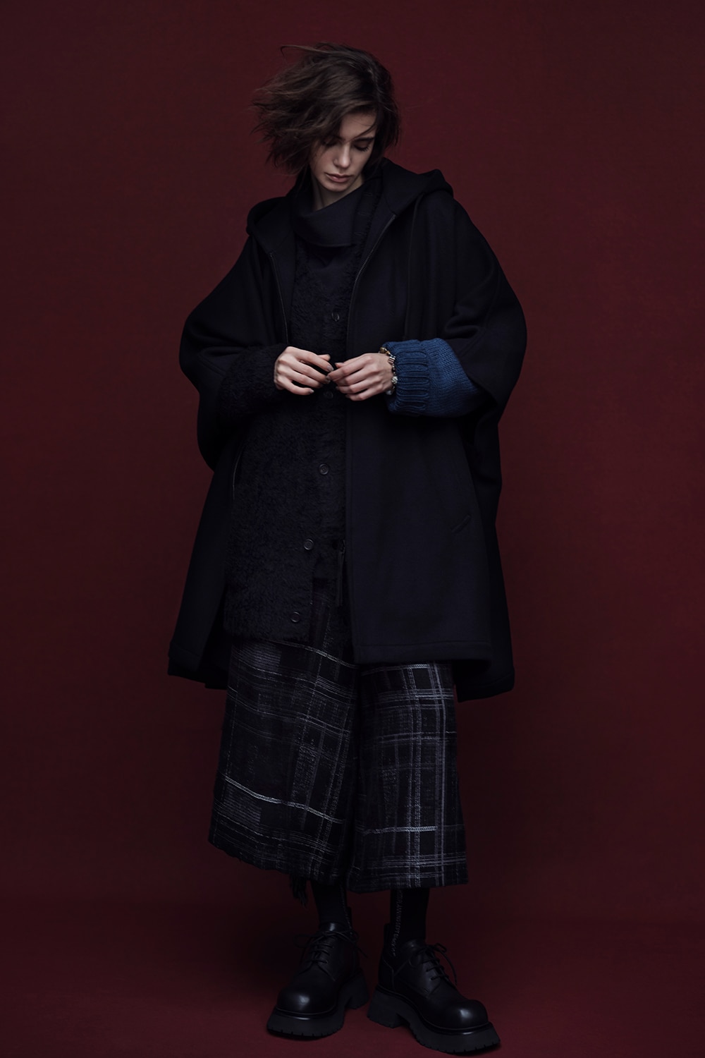 LOOK 04