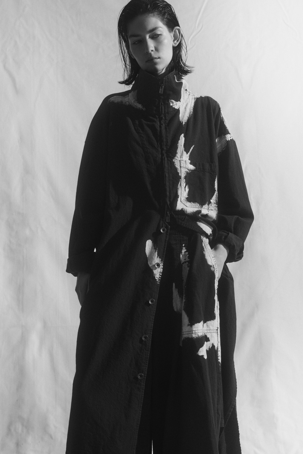 LOOK 02
