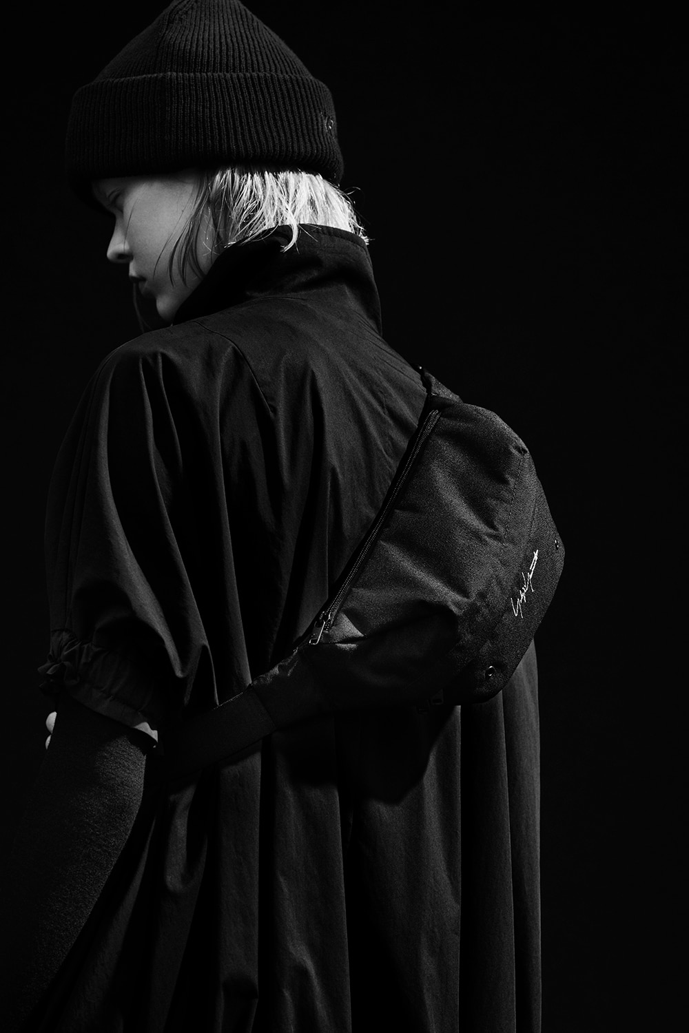 LOOK 19
