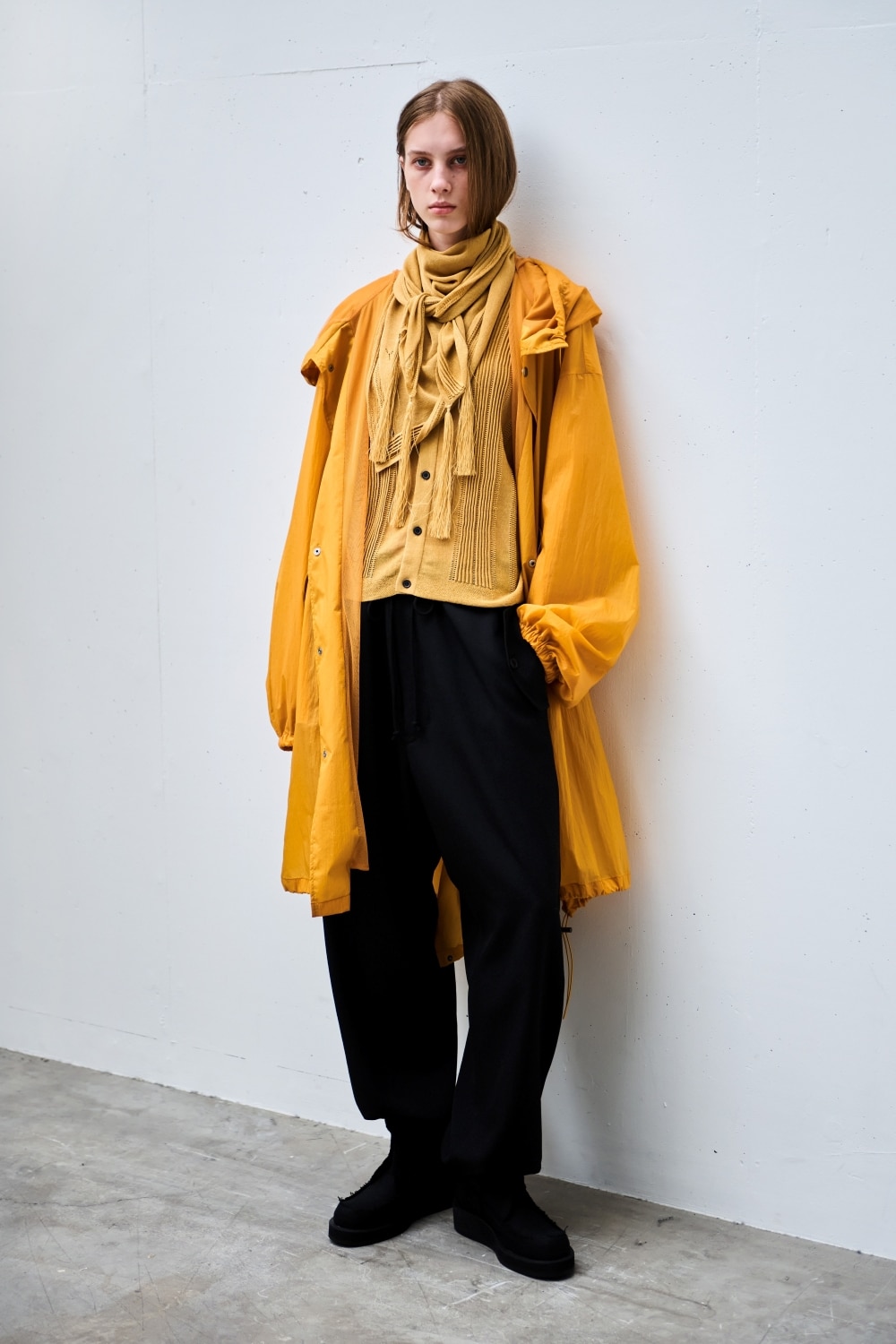 LOOK 12