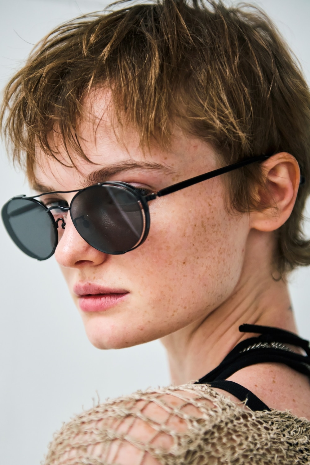 LOOK 15-2
