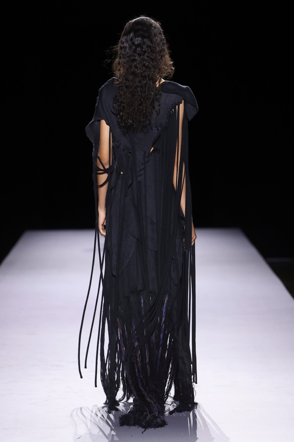 LOOK 08