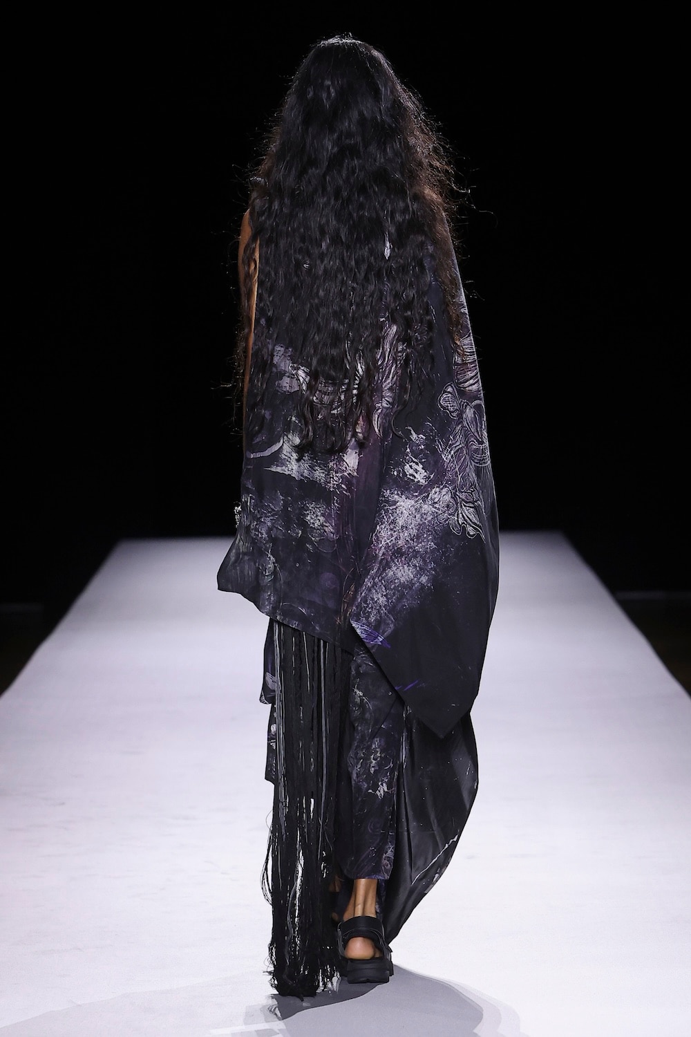 LOOK 14