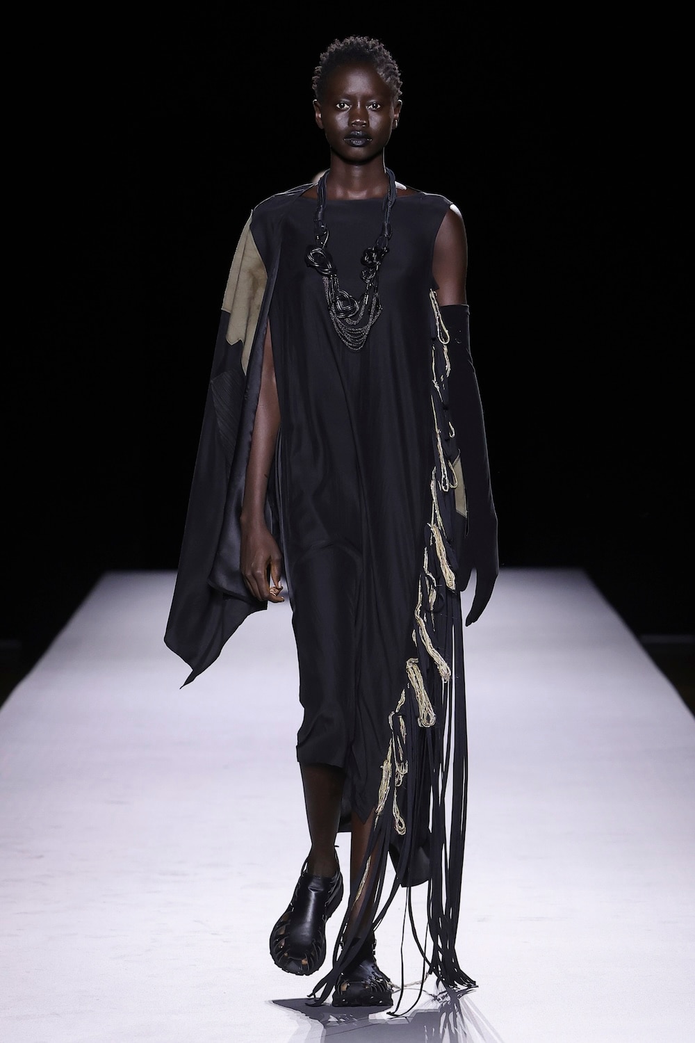 LOOK 18