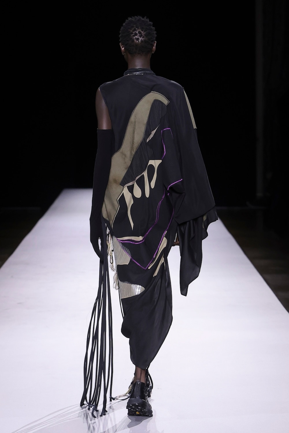 LOOK 18
