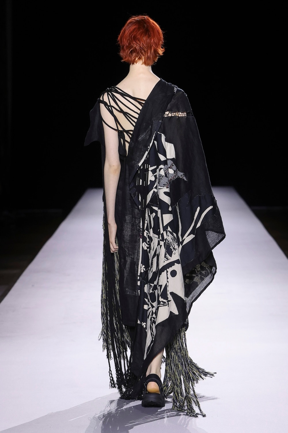 LOOK 19