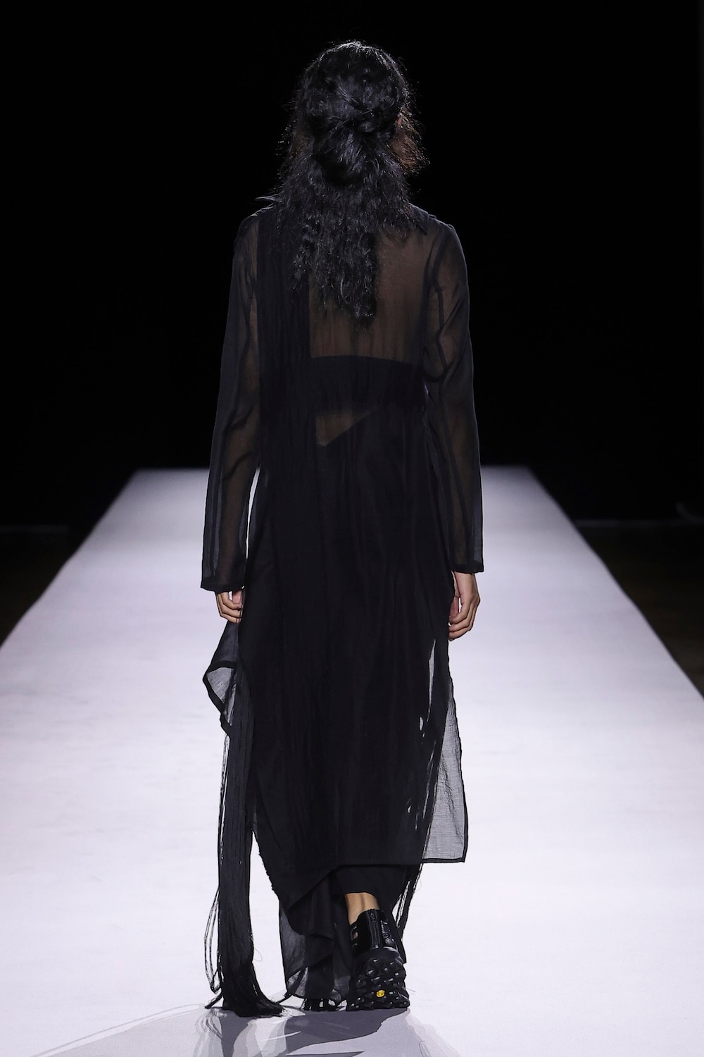 LOOK 22