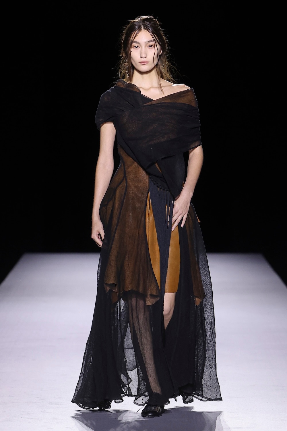 LOOK 27