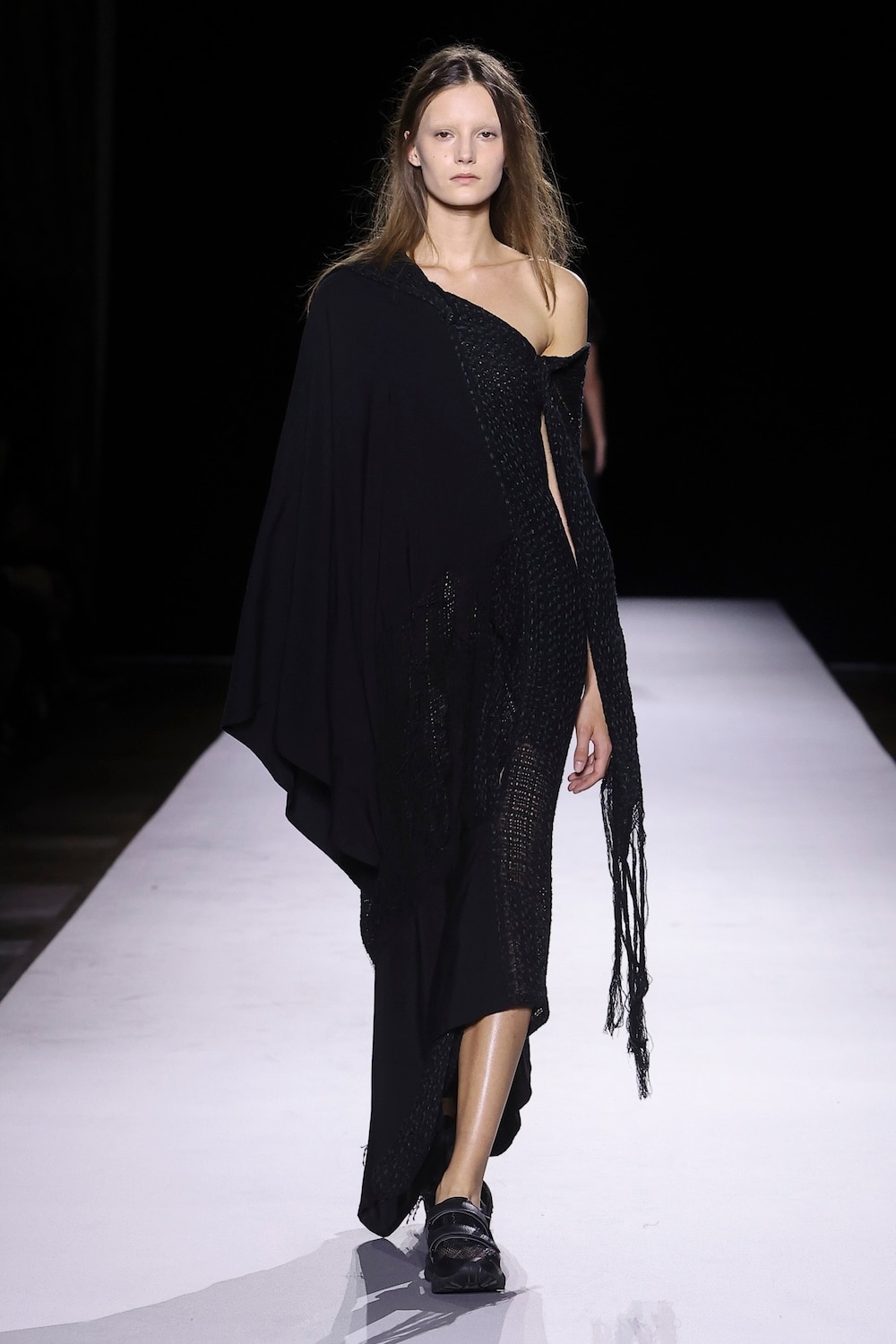 LOOK 28