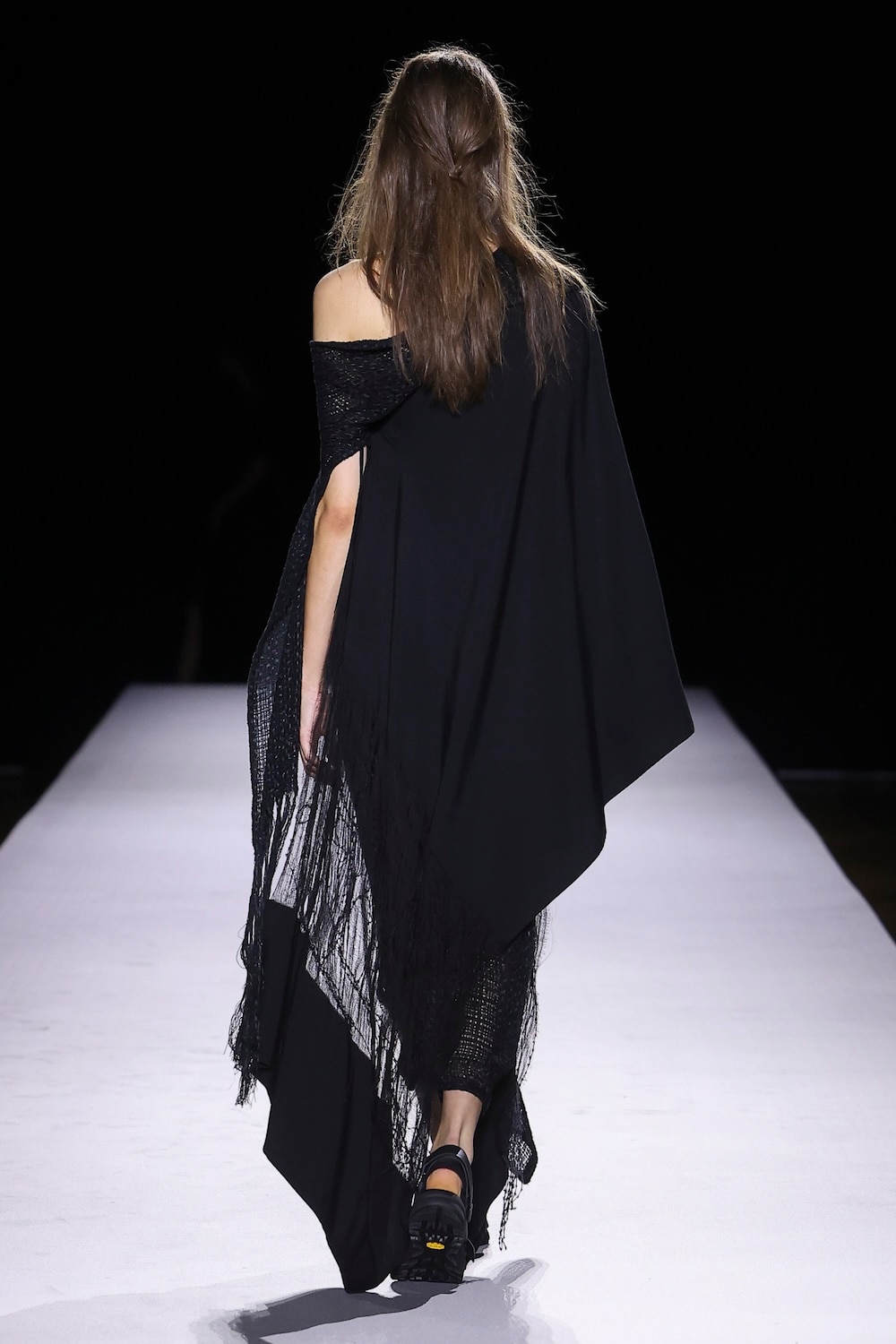 LOOK 28