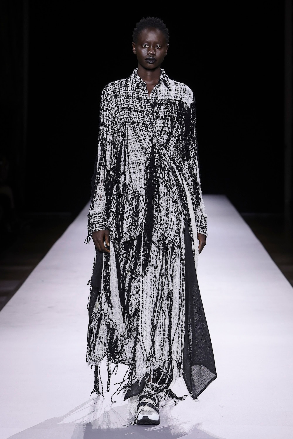 LOOK 37