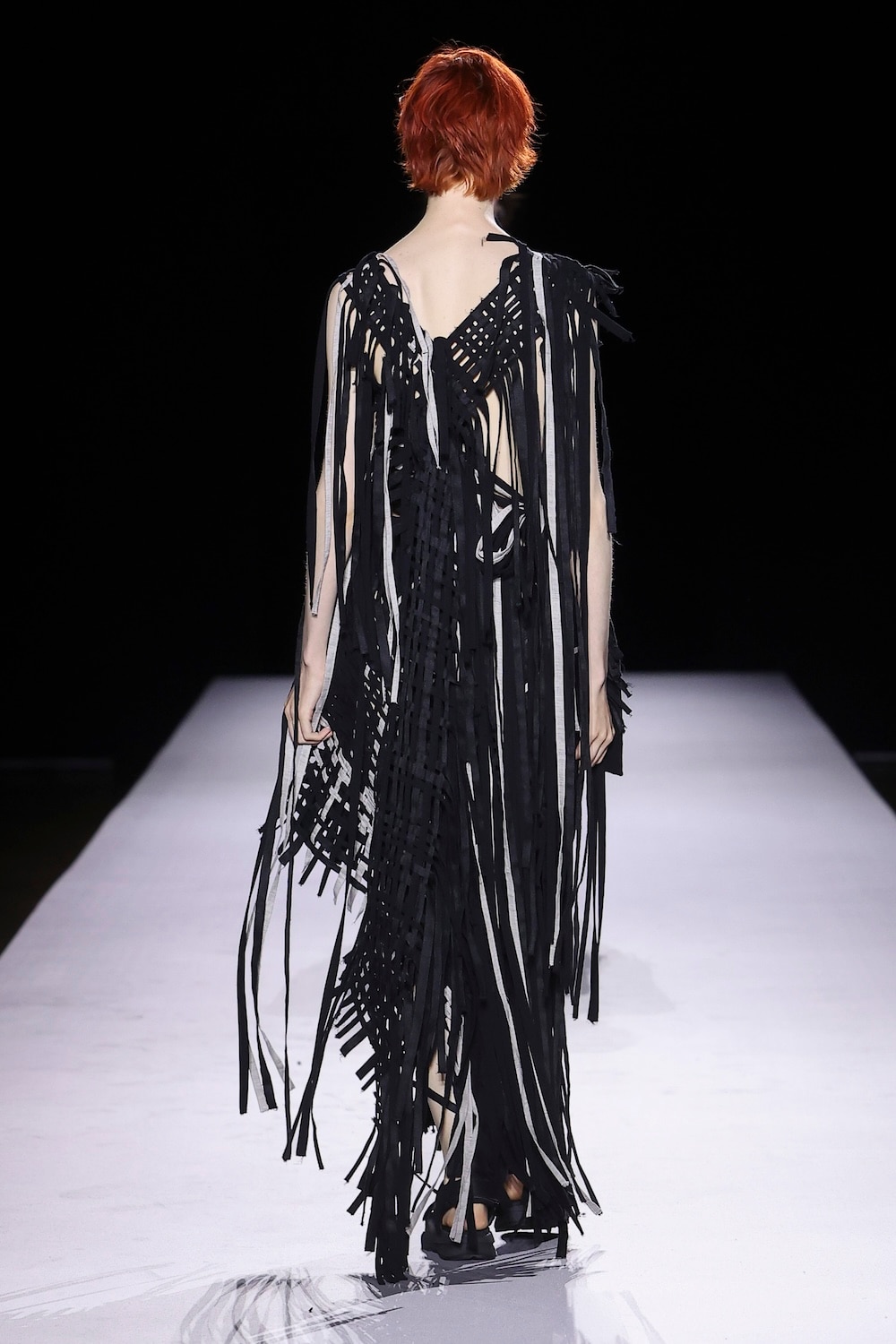 LOOK 38