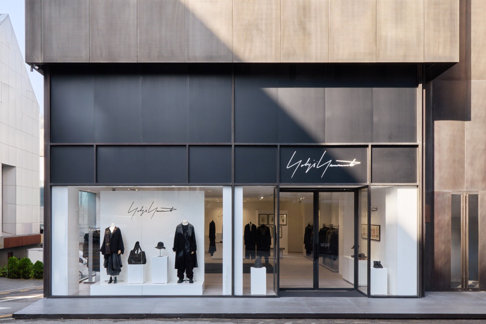 Yohji Yamamoto Cheongdam POP-UP STORE