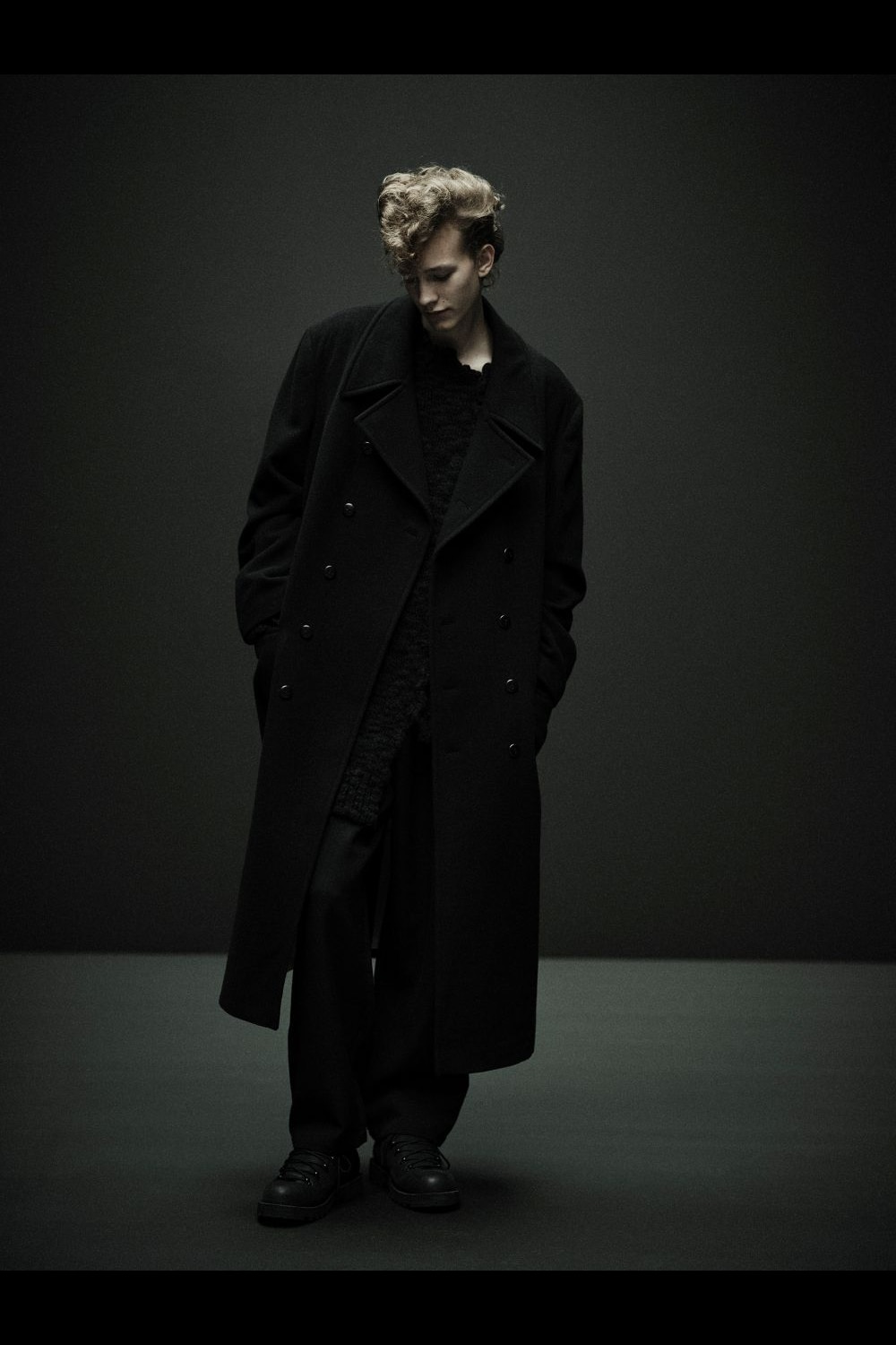 LOOK 03