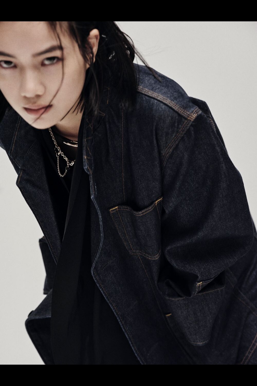 LOOK 03